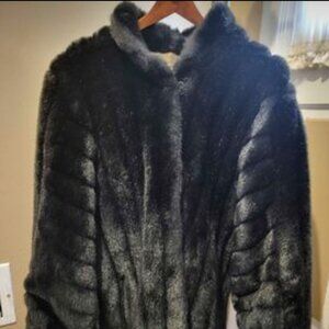 Vintage Women's Black Faux Fur Coat